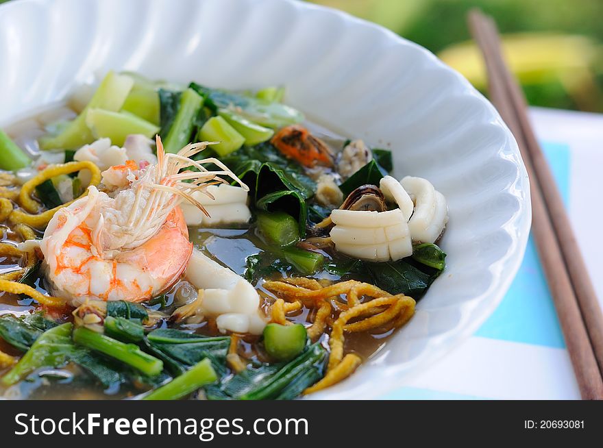 Noodles seafood in thai style