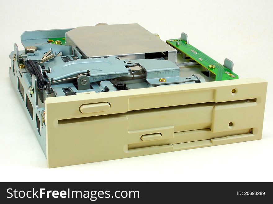 Obsolete combination 5 ¼ and 3 ½ dual floppy drive unit