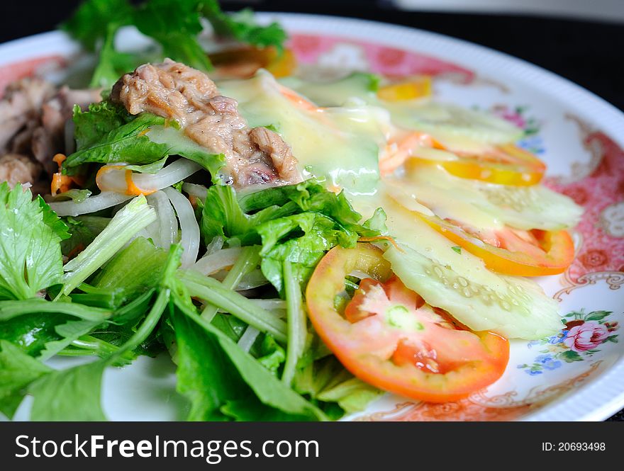 Tuna salad in thai style