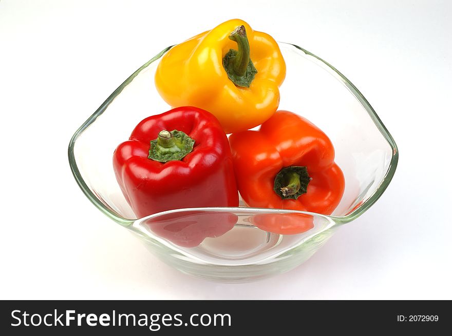 Three Bell Peppers in a bowl