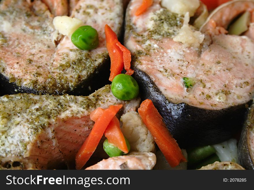 Baked Salmon with vegetables