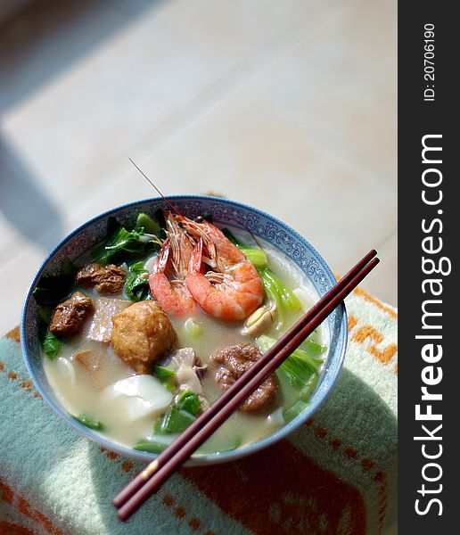 Prawn noodle soup (home made)