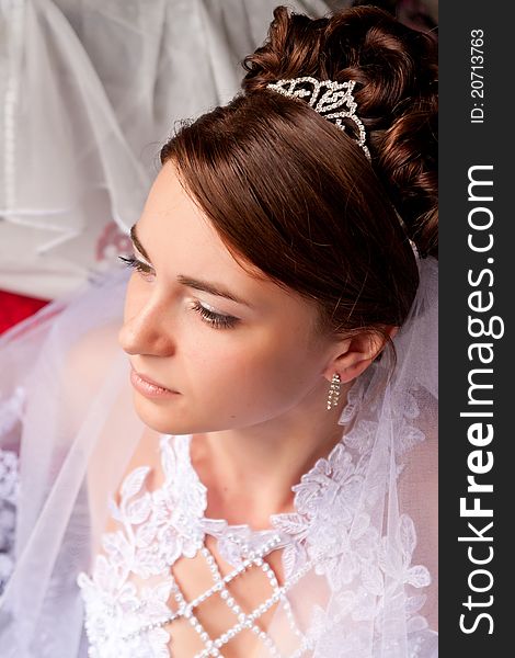 Portrait of a beautiful bride in diadem