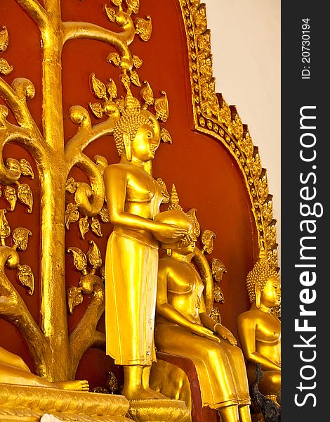 Golden buddha in the Thai architecture