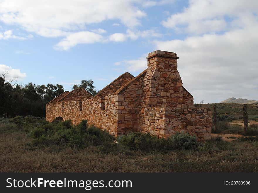 One of many abandoned buildings in the Flinders Ranges, South Australia. Built from local stone. One of many abandoned buildings in the Flinders Ranges, South Australia. Built from local stone.