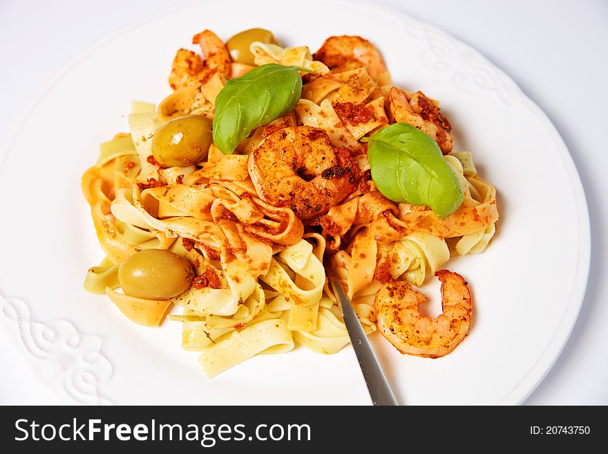 Tagliatelle with shrimps and bolognese sauce