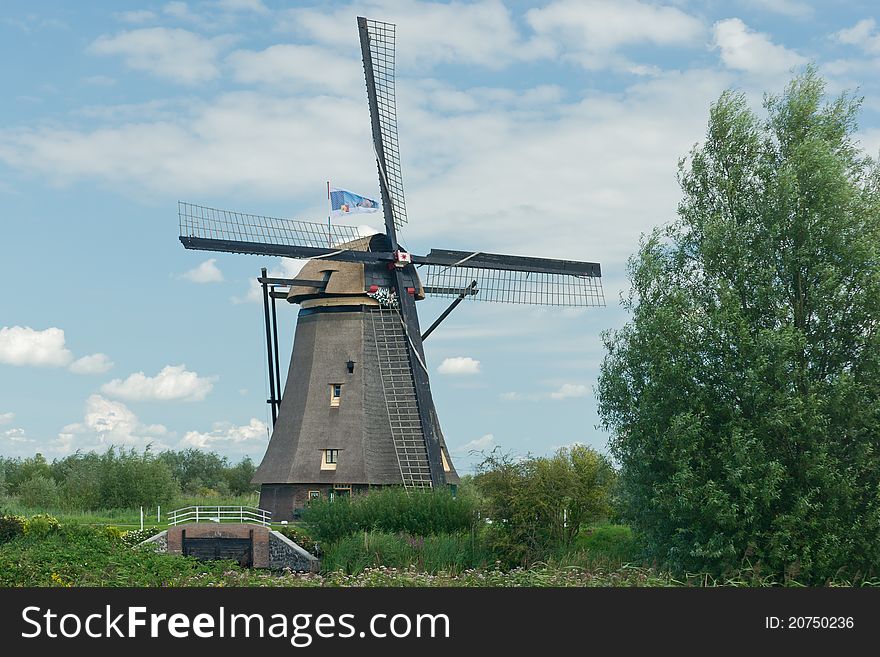 Windmill near Kinderdijk in NL (UN world heritage)