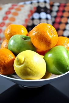 Fruits In A Ceramic Bowl Stock Photography Fruits In A Ceramic Bowl Stock Photography