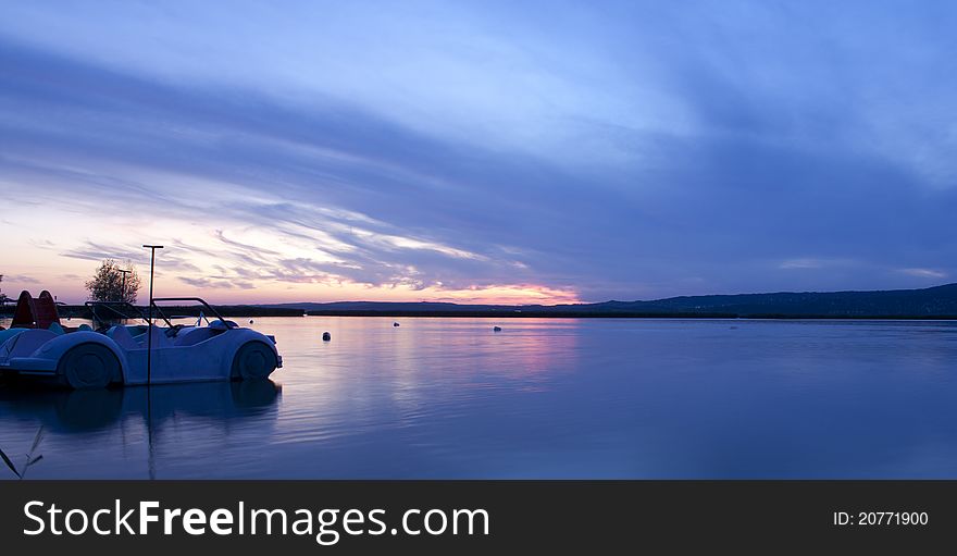 This photo was taken by night in blue hours. This photo was taken by night in blue hours.