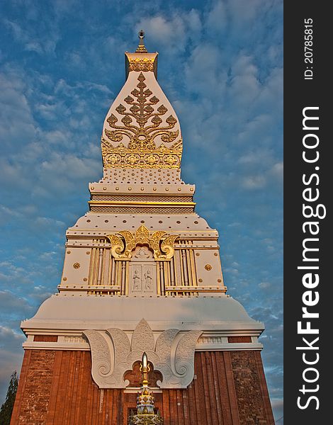 Many of the pagoda in Thailand. The influence of ethnic Mon. The prototype of the many pagodas. Many of the pagoda in Thailand. The influence of ethnic Mon. The prototype of the many pagodas.