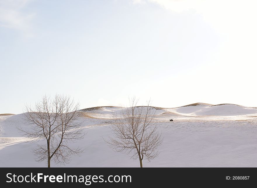 Photo of snow on top of the hill golf area. Photo of snow on top of the hill golf area