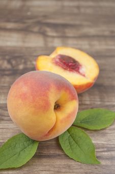 Peach Royalty Free Stock Photos Peach Royalty Free Stock Photos