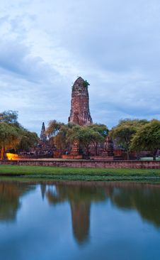 Ruin Temple In Ayutthaya With Lake Horizontal Stock Image Ruin Temple In Ayutthaya With Lake Horizontal Stock Image