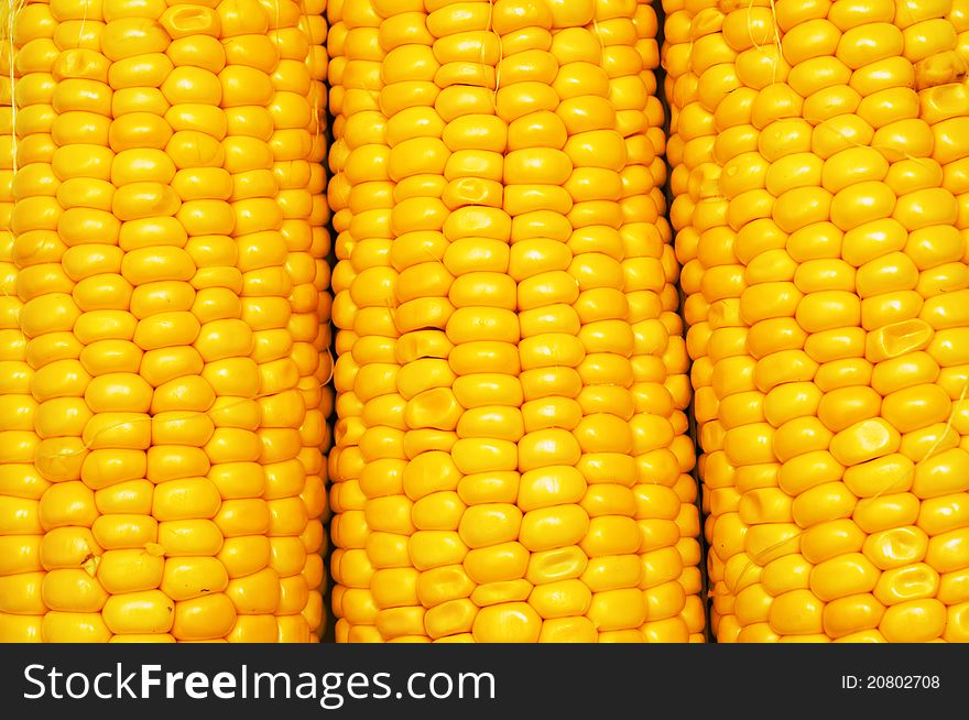 Fresh yellow corn background pattern