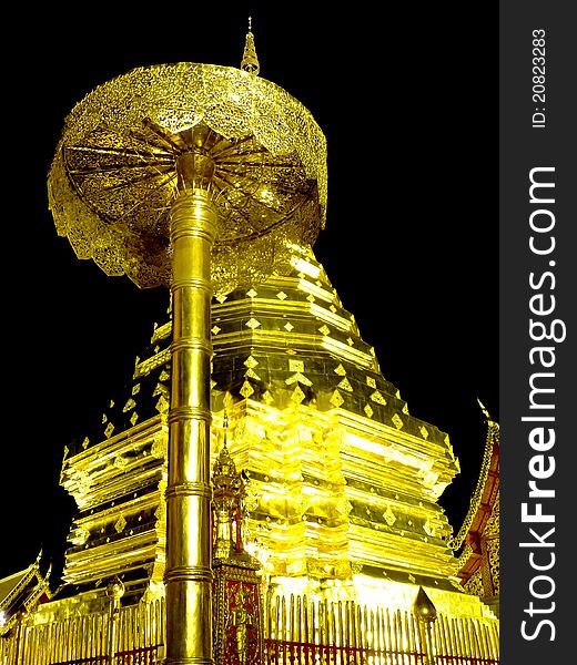 Big gold umbrella for pagoda, Chiang mai, Thailand