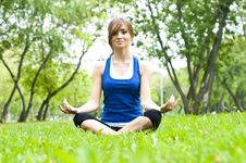 Yoga Woman On Green Grass Stock Images Yoga Woman On Green Grass Stock Images