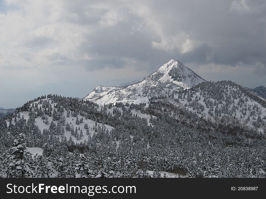 Snow mountains in Nagano Japan