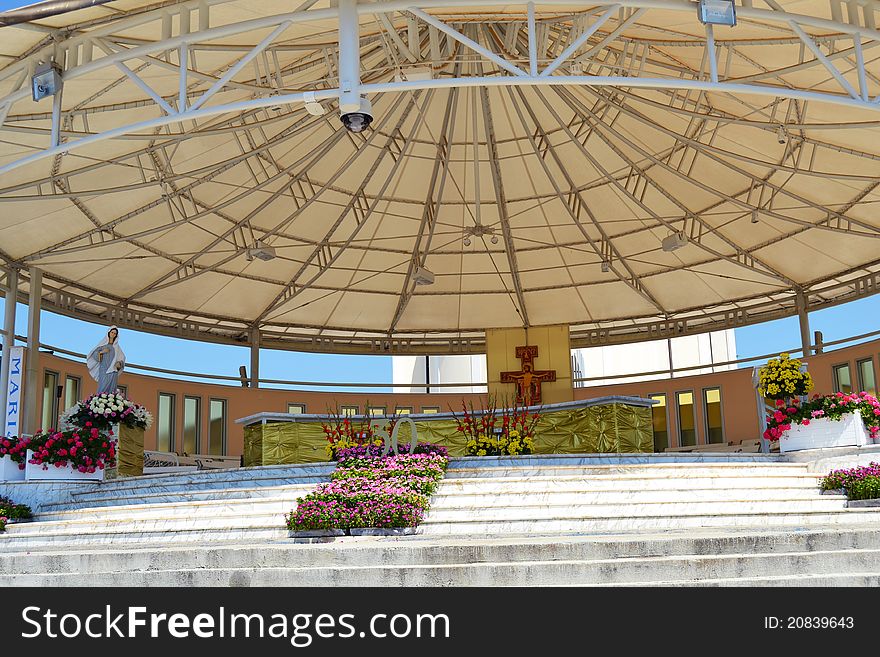 Medjugorje, a place of Pilgrimage in the Church and the Shrine of Our Lady's apparitions