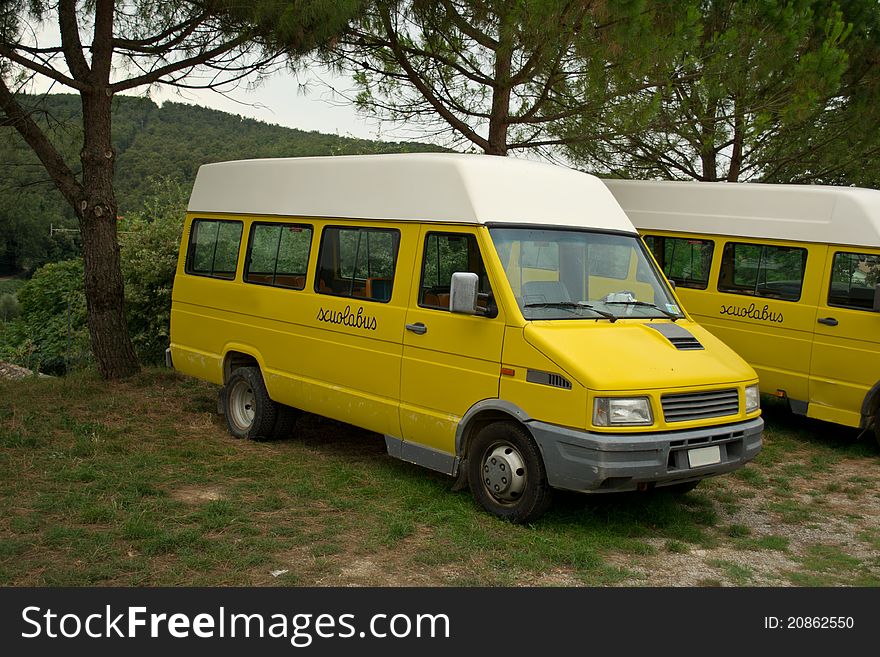 Italian School Bus
