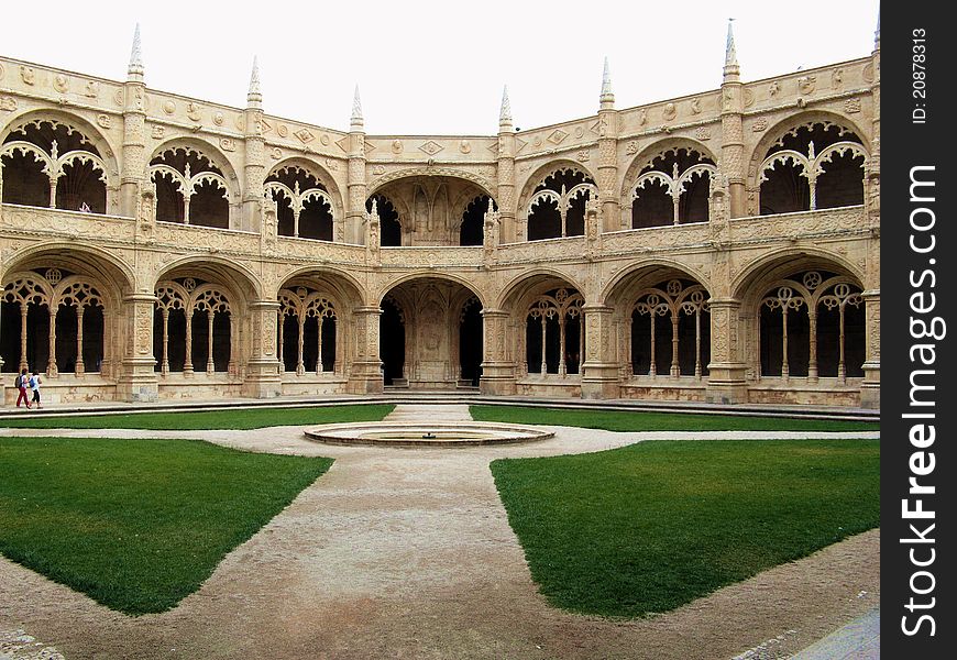 The main cloister of the Monastero dos Jeronimos in Belem, Lisbon. This cloister built in the middle age is today one of the best conserved examples of the Manueline Style