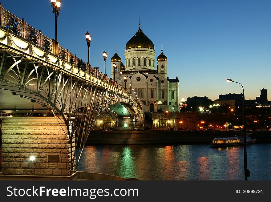 Night view of the Moskva River and the Christ the Savior Cathedral, Moscow, Russia