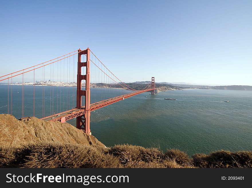 View of the Golden Gate Bridge, San Diego, San Francisco Bay