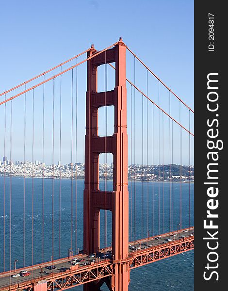 View of the Golden Gate Bridge, San Diego, San Francisco Bay