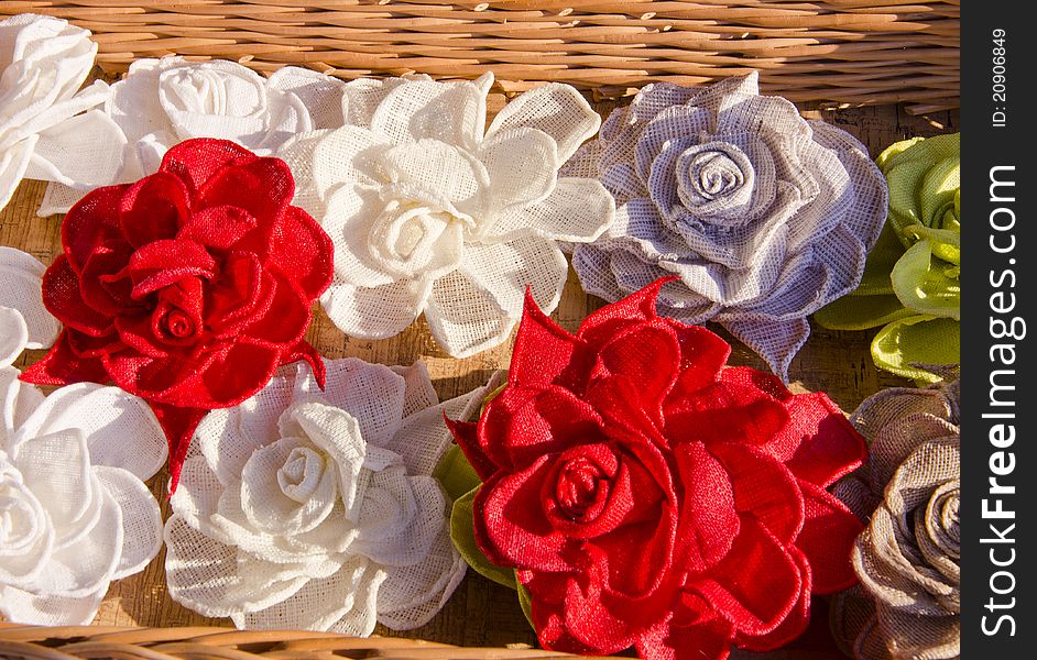 Various handmade flax clothes roses