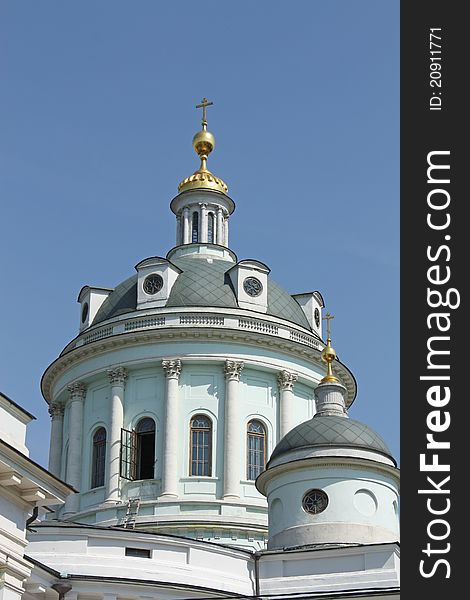 Temple of St. Martin in its present form was built in the late eighteenth century by the architect Kazakov. Temple of St. Martin in its present form was built in the late eighteenth century by the architect Kazakov