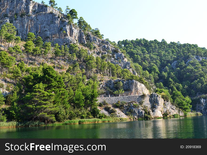 Mountainous landscape crossed by the river