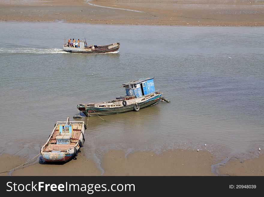 Fishing boats sailing in the water in northern china