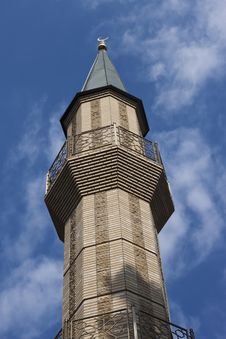 Single Minaret Against Blue Sky Royalty Free Stock Photos Single Minaret Against Blue Sky Royalty Free Stock Photos