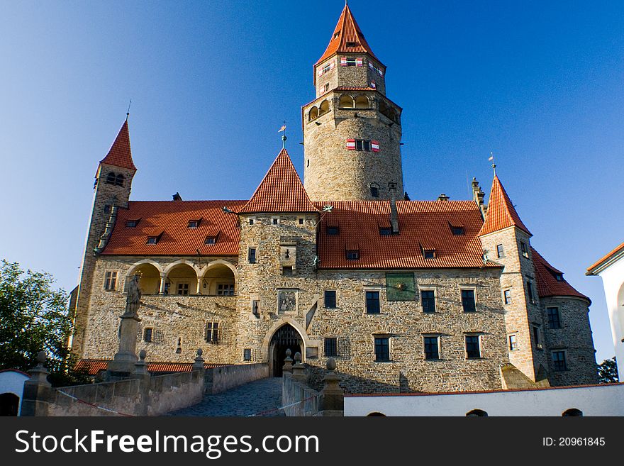 The romantic, pseudo-Gothic castle, where numerous fairy tales were filmed, gained its current look only in the early 20th century after full rebuilding of the dilapidated complex. The reconstruction was initiated by the Order of German Knights, which owned the castle in 1696-1939. The romantic, pseudo-Gothic castle, where numerous fairy tales were filmed, gained its current look only in the early 20th century after full rebuilding of the dilapidated complex. The reconstruction was initiated by the Order of German Knights, which owned the castle in 1696-1939