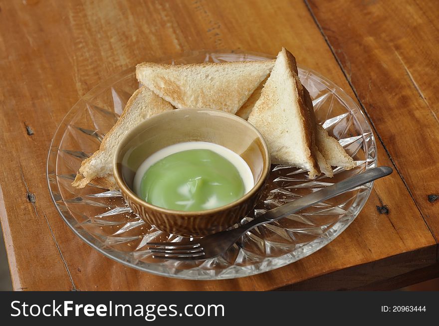 Custard dipped toast. It is easy to eat breakfast with coffee. Custard dipped toast. It is easy to eat breakfast with coffee.