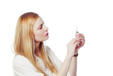 Pretty Nurse With Syringe Royalty Free Stock Images Pretty Nurse With Syringe Royalty Free Stock Images