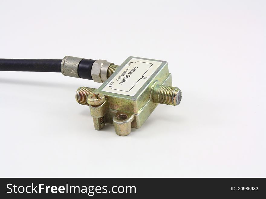 2-way splitter for cable TV or internet