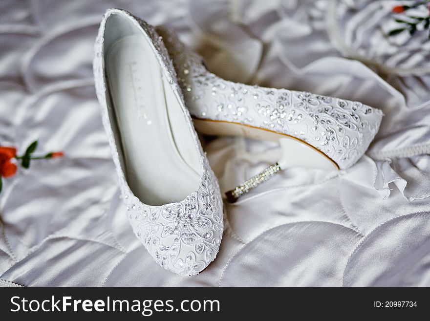 Wedding shoes for the bride