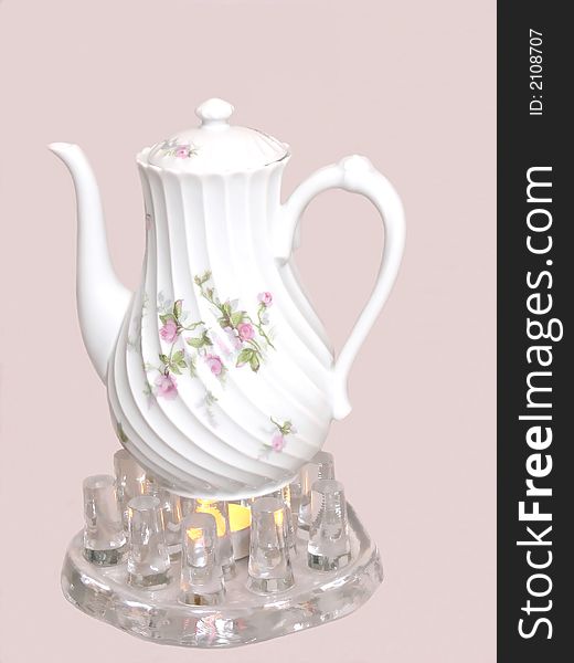 A coffee service on an coffee-heather on light gray background.