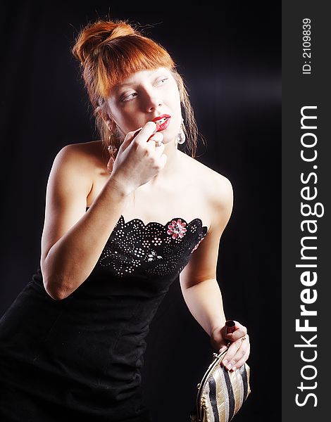 YOUNG STYLISH  WOMAN IN WHITE BACKGROUND. SHOT IN STUDIO. YOUNG STYLISH  WOMAN IN WHITE BACKGROUND. SHOT IN STUDIO.