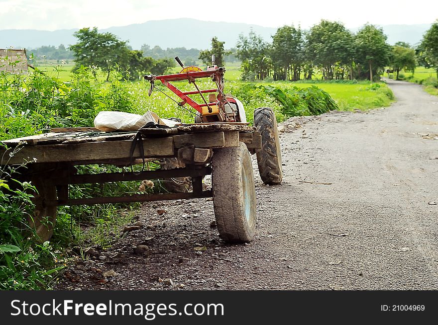 A tractor truck, machine for lowing field