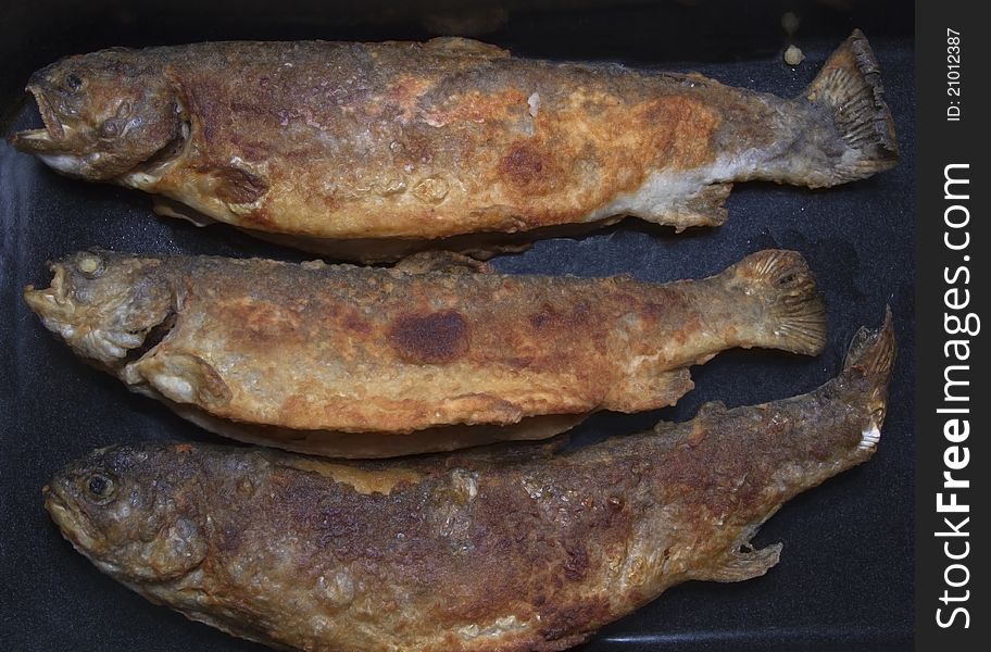 Grilled trouts waiting for decoration and serving