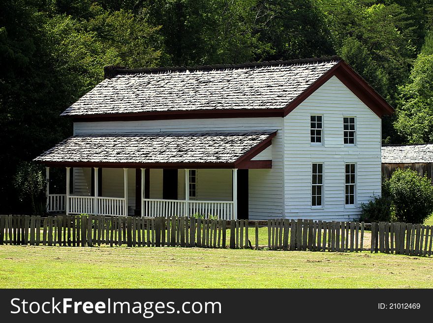 An old two story building farm house in the mountain of rural blue ridge mountains. An old two story building farm house in the mountain of rural blue ridge mountains.