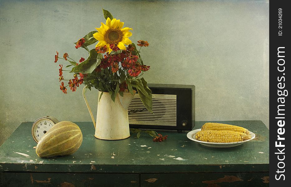 Bouquet of flowers and radio