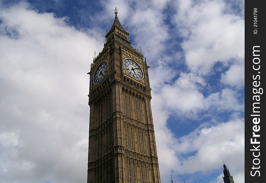 The famous big ben clock tower in london