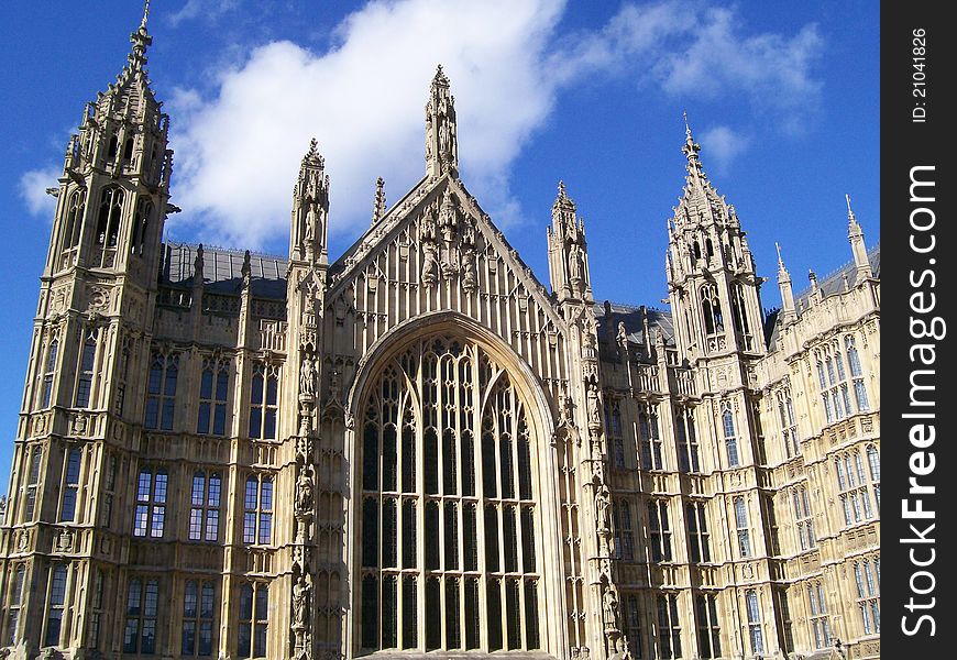 Facade of the parliament in london