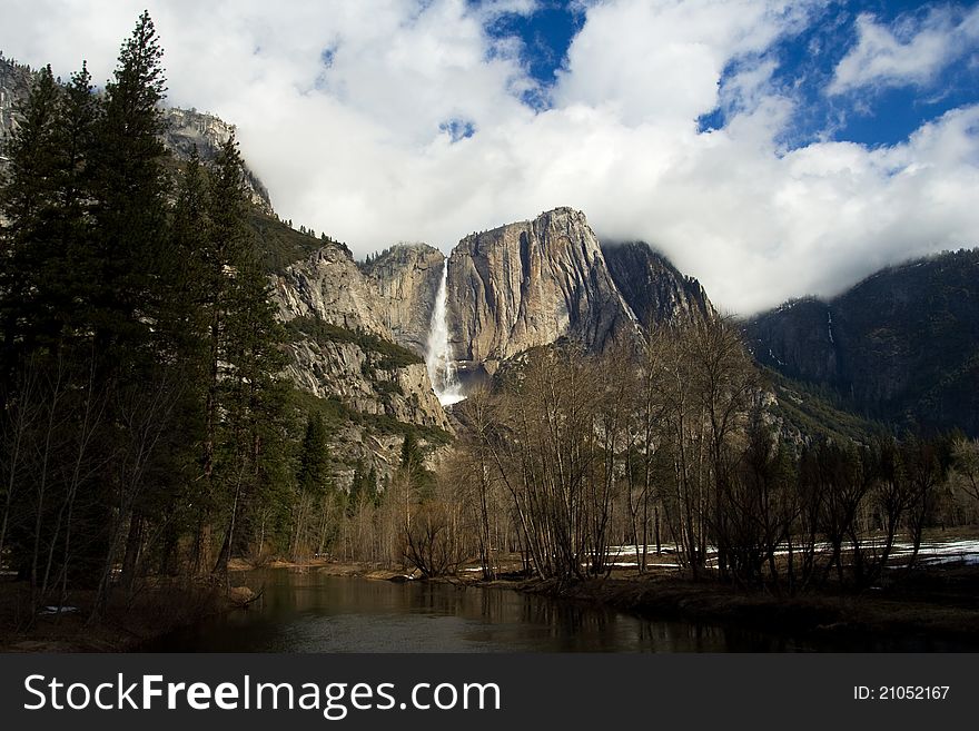 This photo was taken at Yosemite National Park. This photo was taken at Yosemite National Park.