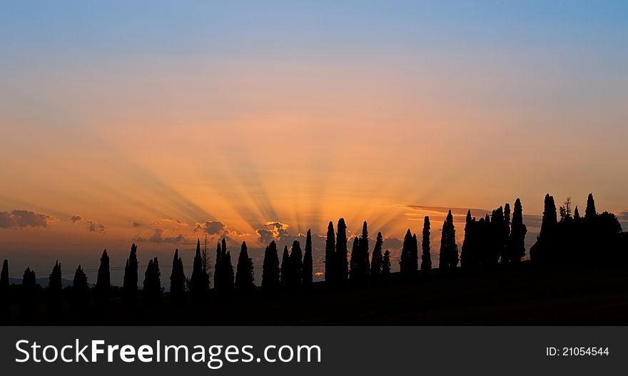 Wonderful sunset in the Tuscan countryside