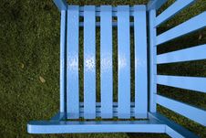 Rain Drop Patterns On Wood Garden Chair Stock Photography