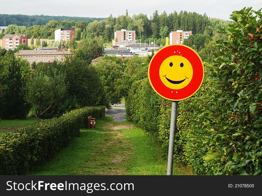 Smiley traffic sign