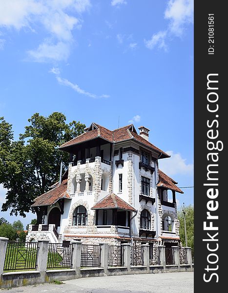 Agricultural tourism: accommodation villa in Transylvania land of Romania